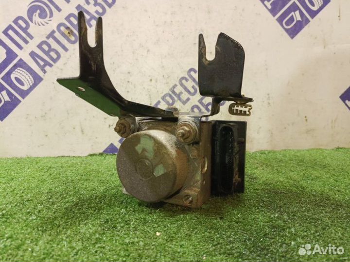 Блок ABS Nissan Almera G15 седан 1.6 K4M 2014