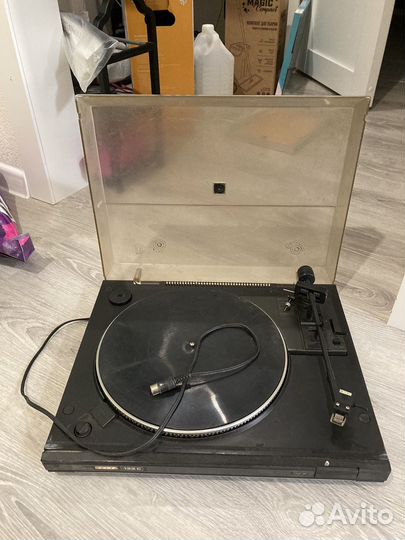 Электропроигрыватель 