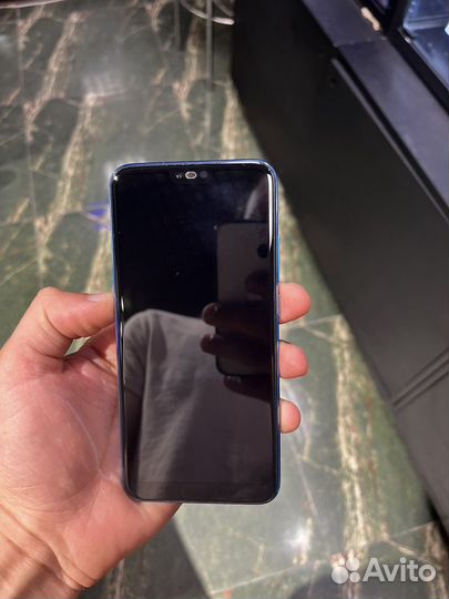Honor 10 4/64gb