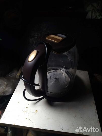 Чайник электрический бу