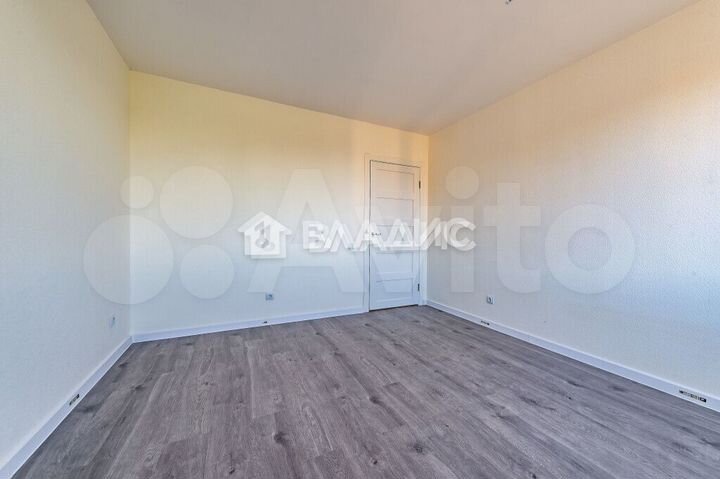 2-к. квартира, 53,3 м², 6/15 эт.