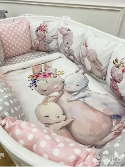 Белье постельное и бортики в кроватку