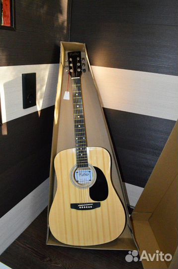 Гитара акустическая, новая
