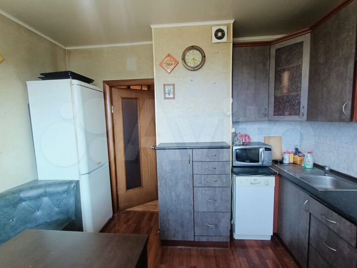 3-к. квартира, 72 м², 17/17 эт.