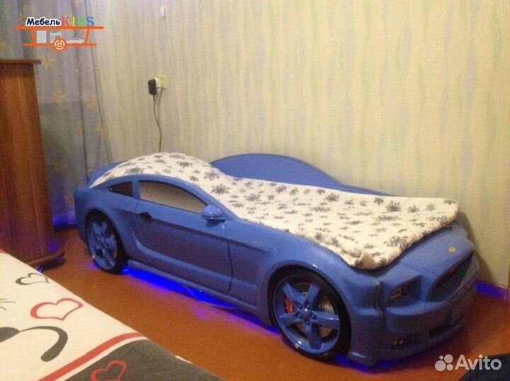 Кровать машина