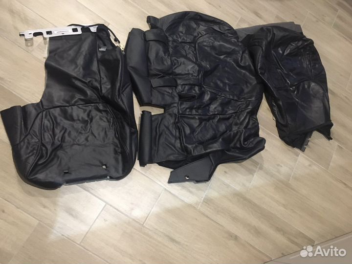 Обшивка сидений Lexus LX570 2007-12