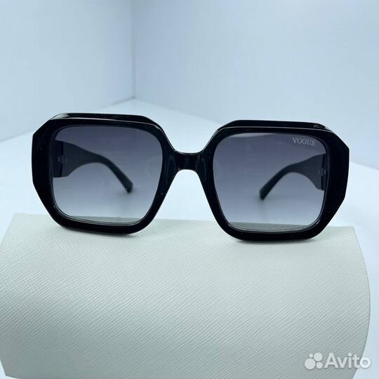 Очки vogue