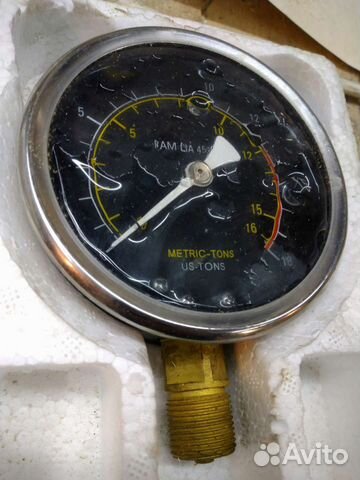 Манометр гидравлический