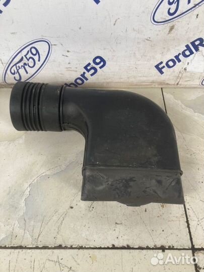 Воздухозаборник Kia Sportage JE 2.0 (G4GC) 2009