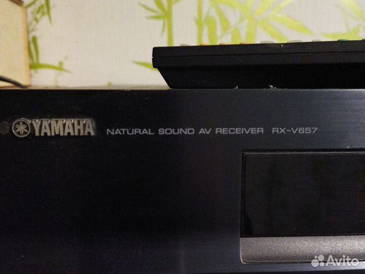 Ресивер Yamaha RX-v657