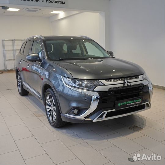 Mitsubishi Outlander 2.4 CVT, 2021, 43 995 км