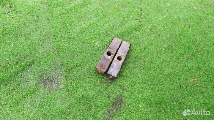 Крепление глушителя Ford Expedition 1 XLT vagon