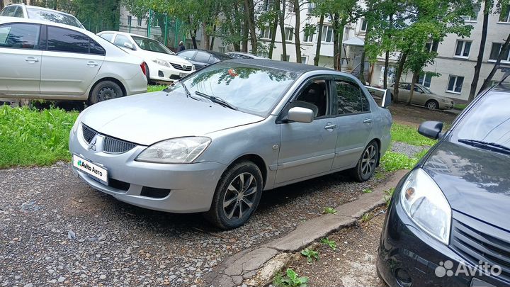 Mitsubishi Lancer 1.6 МТ, 2005, 17 000 км