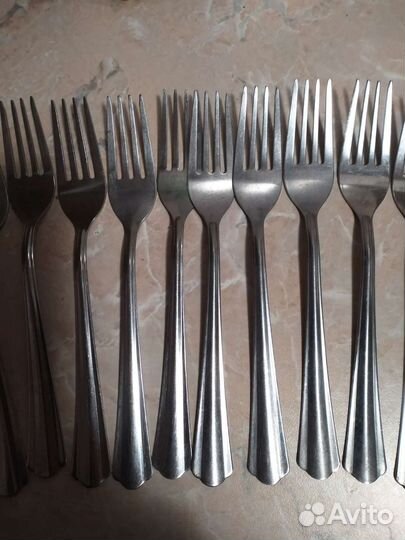 Столовые приборы новые