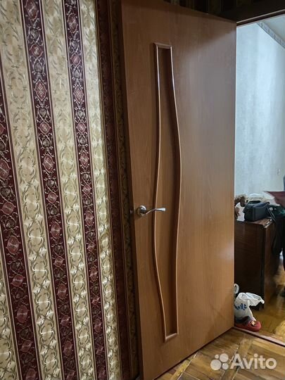 Двери межкомнатные с коробкой бу 500