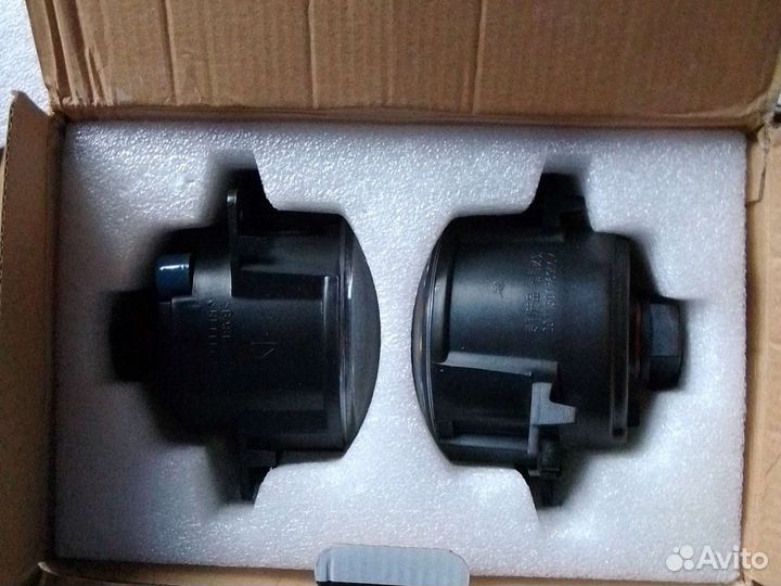 Продам противотуманные фары