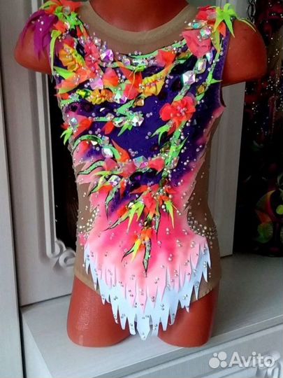 Купальник для художественной гимнастики