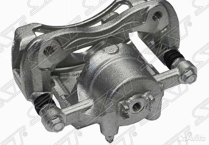 SAT ST-58190-1RA00 Суппорт тормозной FR hyundai so