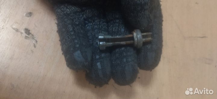 Винт регулировочный переднего тормоза Минск