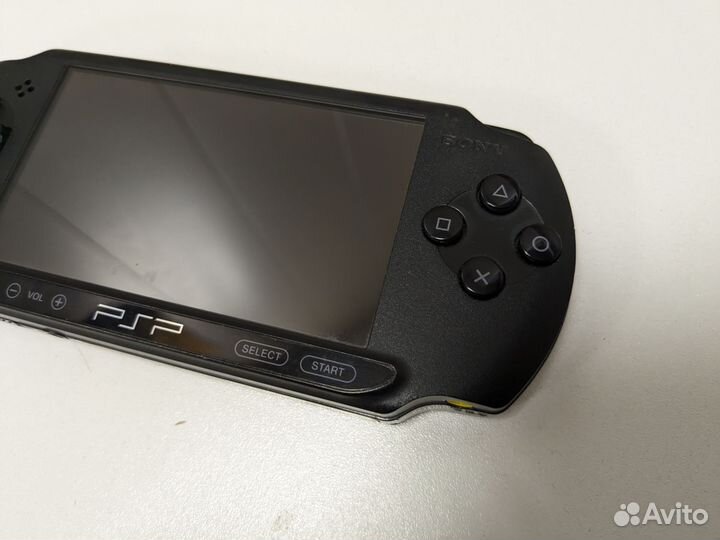 Sony PSP e1008 8gb + 10 игр. Прошитая