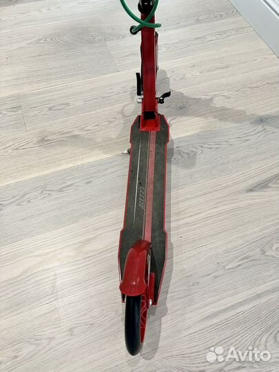 Самокат Ferrari