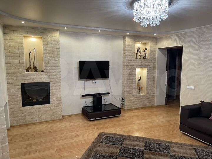 2-к. квартира, 70 м², 2/5 эт.