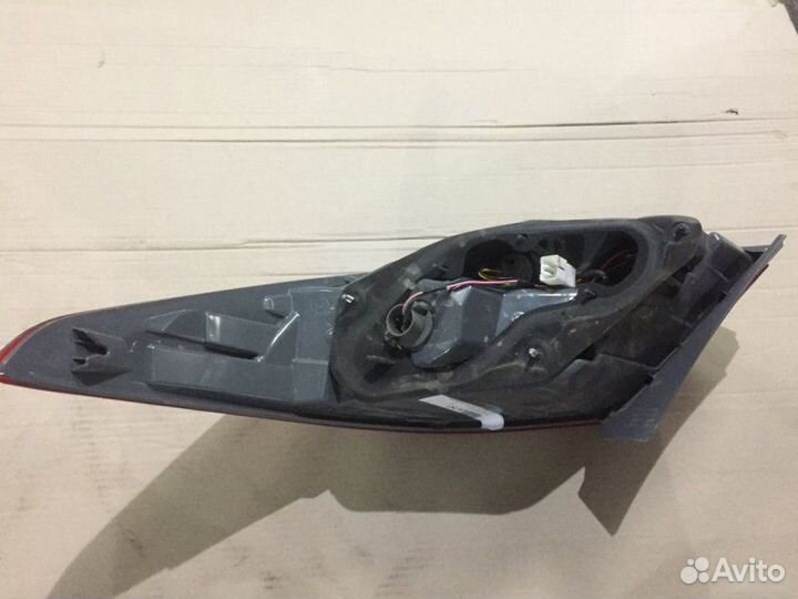 Фонарь задний левый Hyundai Solaris