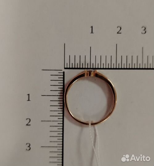 Золотое кольцо с фианитом 17,5р
