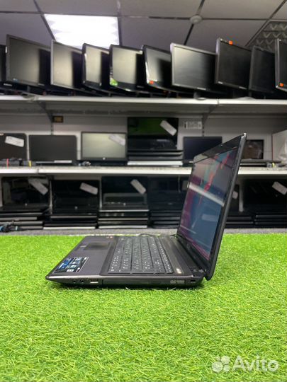 Ноутбук Asus X53U