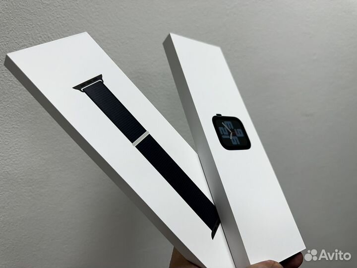 Часы apple watch se2 40 mm Midnight модель 2023