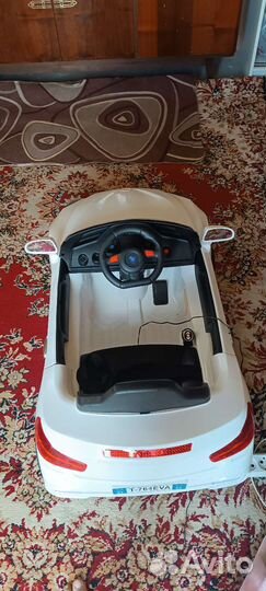 Детский электромобиль bmw