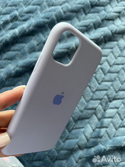 Чехол на iPhone 11