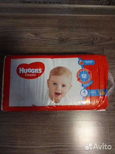 Подгузники huggies