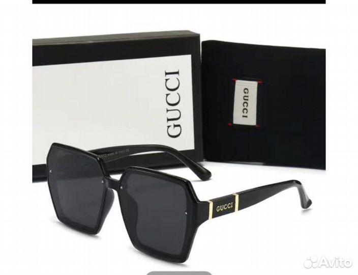 Очки солнцезащитные