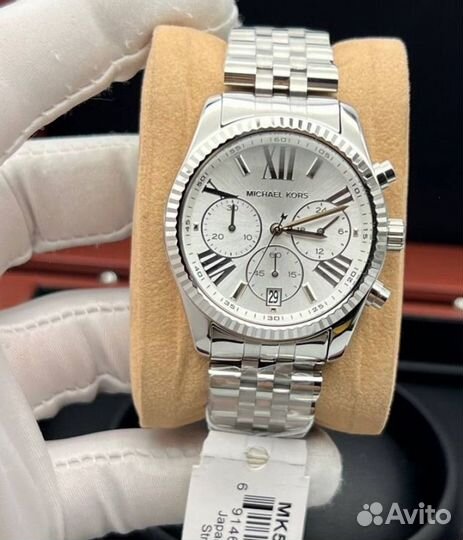 Наручные часы Michael Kors MK5555 с хронографом