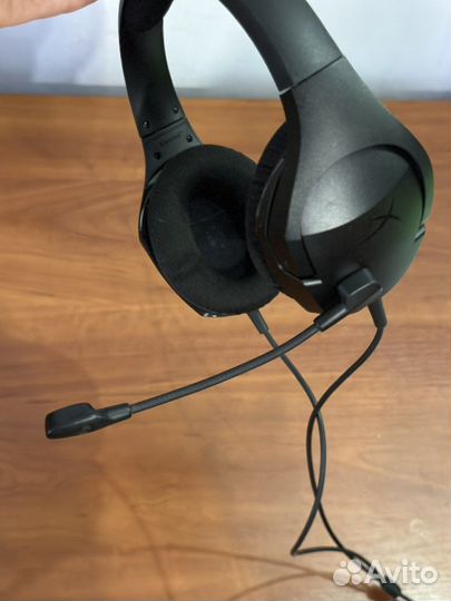 Наушники с микрофоном