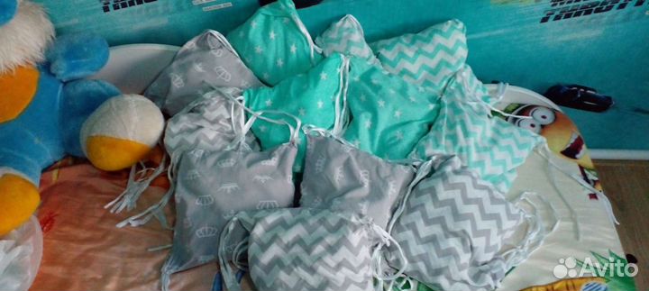 Бортики в кроватку