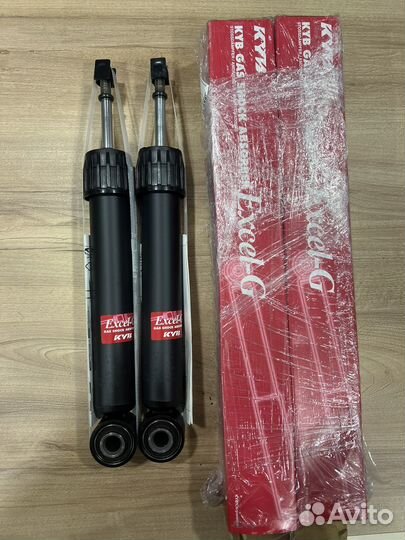 Амортизаторы задние KYB Toyota Camry, Rav4