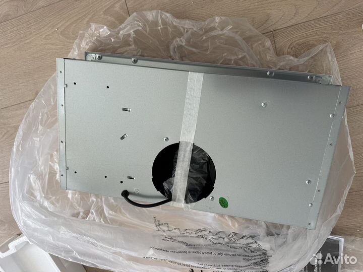 Кухонная вытяжка 60 см