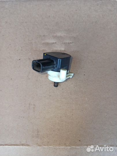 Датчик положения кузова прадо 150