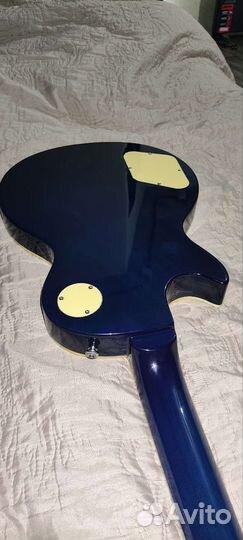 Электро гитара Gibson (копия) в корпусе Les Paul