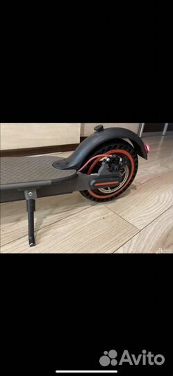 Обменяю электросамокат xiaomi mi 365 на пс4