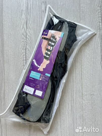 Тутор на коленный сустав (бандаж)