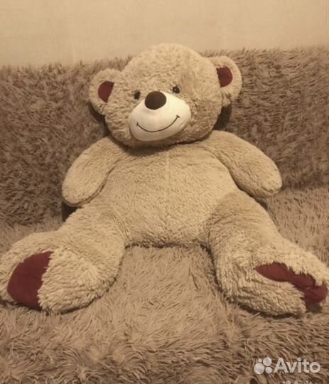 Плюшевый медведь