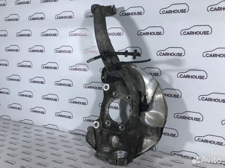 Кулак поворотный передний левый Audi Q5 8R 2.0 CDN