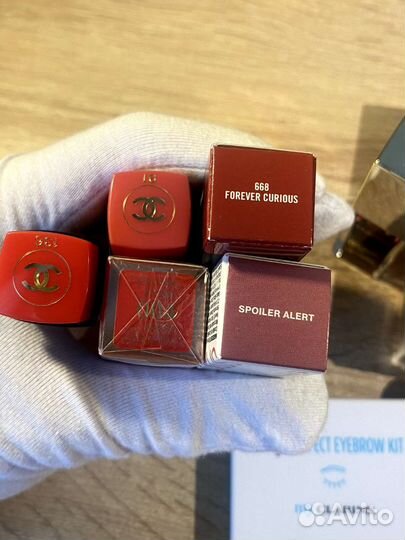 Косметика Chanel Clarins Estee Lauder Smashbox