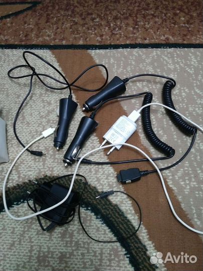 Зарядное устройство