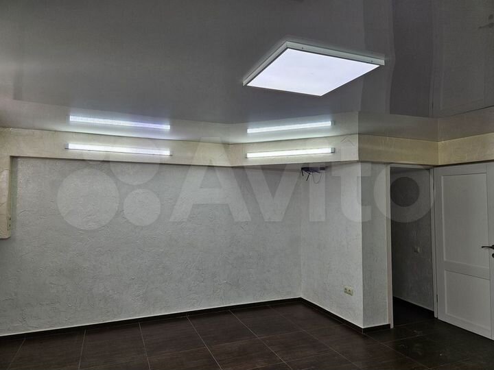 Свободного назначения, 130 м²