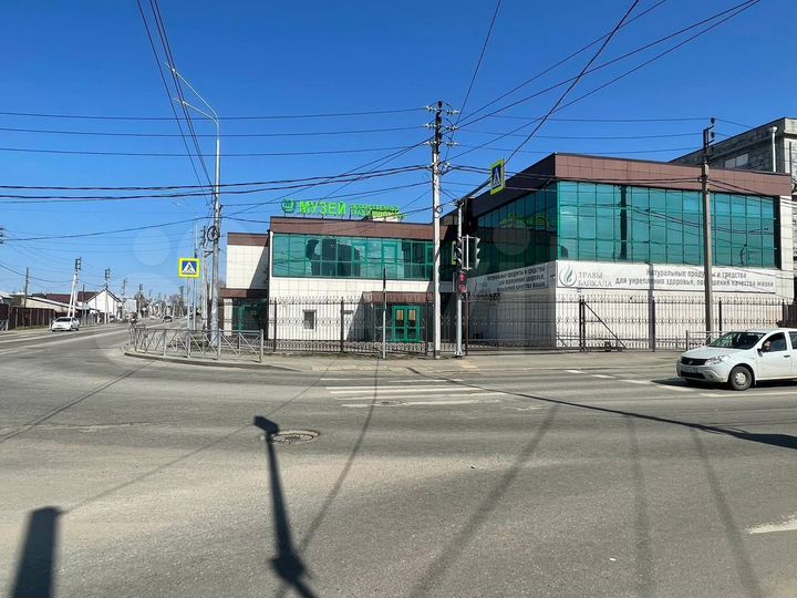 Здание 869 м² свободного назначения. 1-ая линия