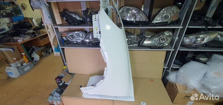 Крыло левое Porsche Cayenne 958